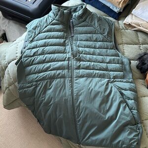 Men’s vest